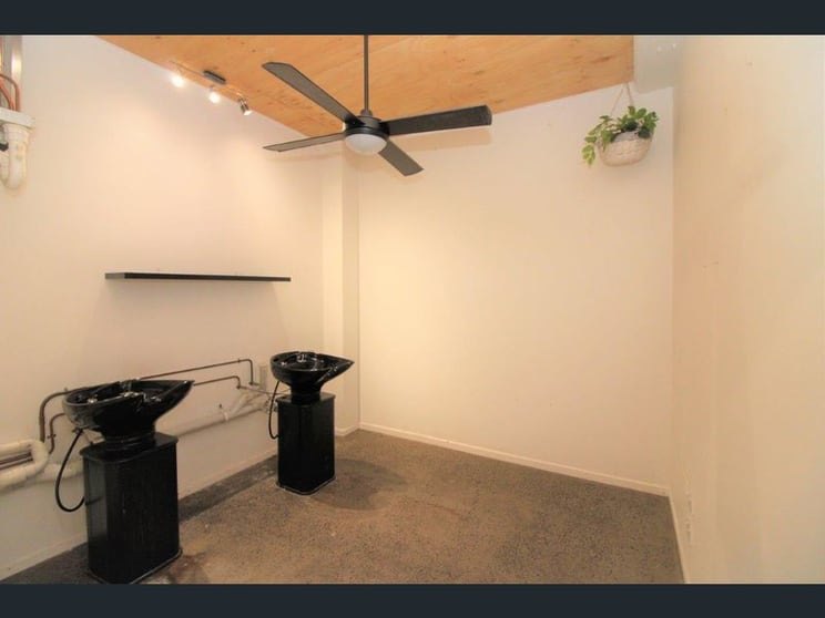 Click to view all images 9/57 Brook Street North Toowoomba QLD 4350 - Image 3