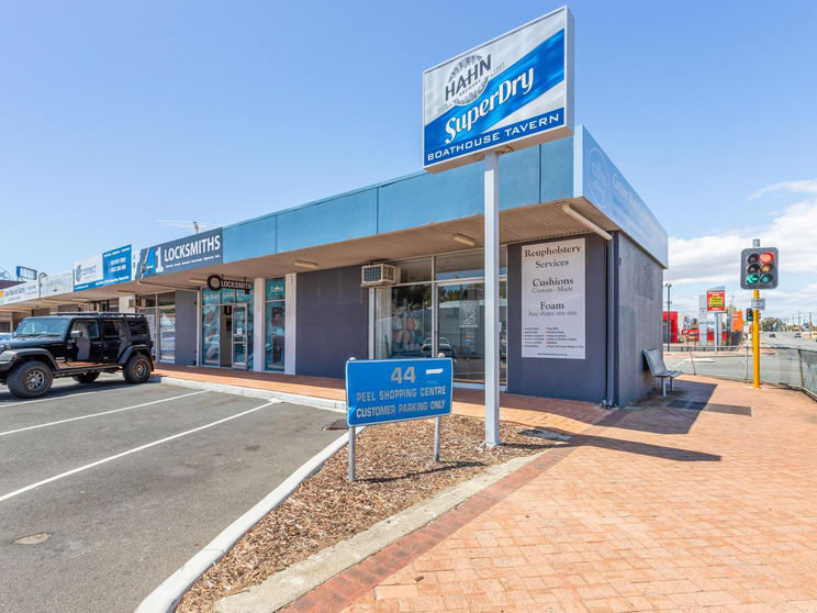 Click to view all images 40 - 44 Pinjarra Road Mandurah WA 6210 - Image 1