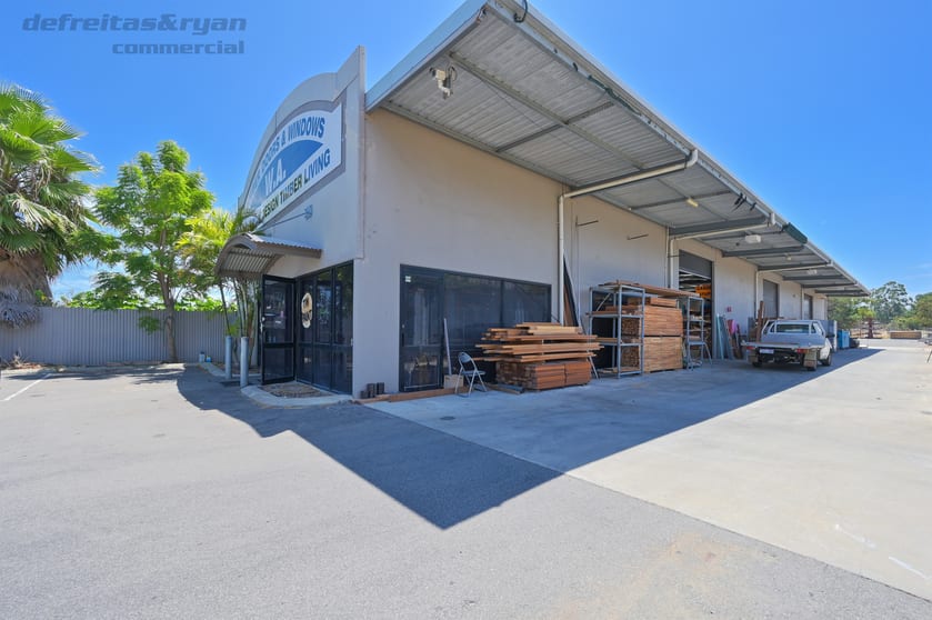 Click to view all images 838 North Lake Road Cockburn Central WA 6164 - Image 1