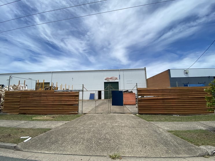 Click to view all images Lease A/2 Production Avenue Warana QLD 4575 - Image 2