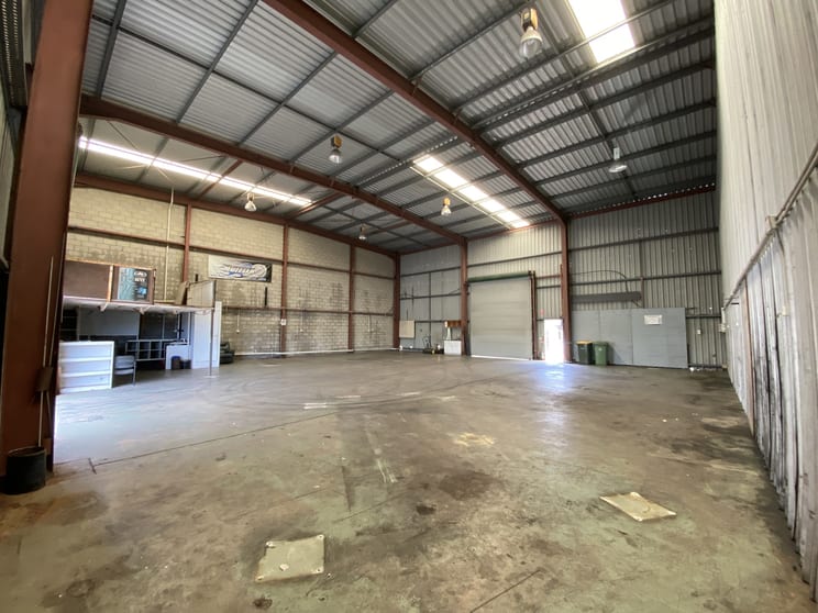 Click to view all images Lease A/2 Production Avenue Warana QLD 4575 - Image 3