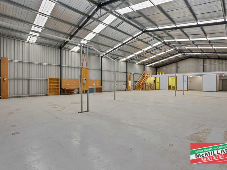 Click to view all images 46 Collins Road Dromana VIC 3936 - Image 2