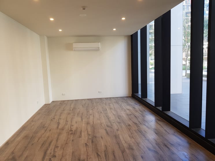 Click to view all images Waterloo NSW 2017 - Image 3