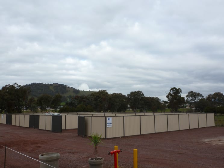 Click to view all images 18 Kane Road Wodonga VIC 3690 - Image 1