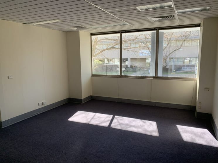 Click to view all images Suite 4A/20 Napier Close Deakin ACT 2600 - Image 3