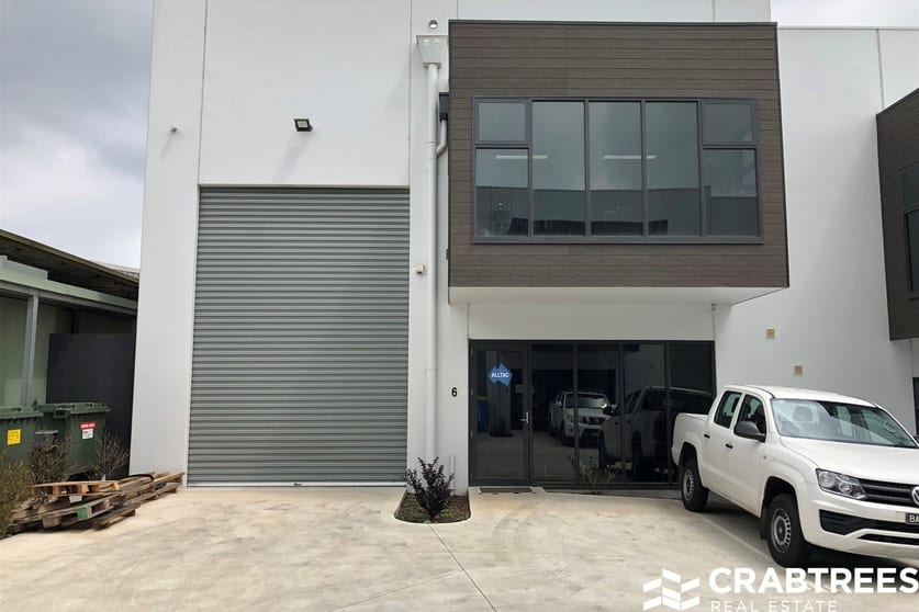 Click to view all images 6/28-30 Kembla Street Cheltenham VIC 3192 - Image 1
