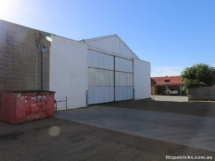 E/4 Norton Street Wagga Wagga NSW 2650 - Image 1