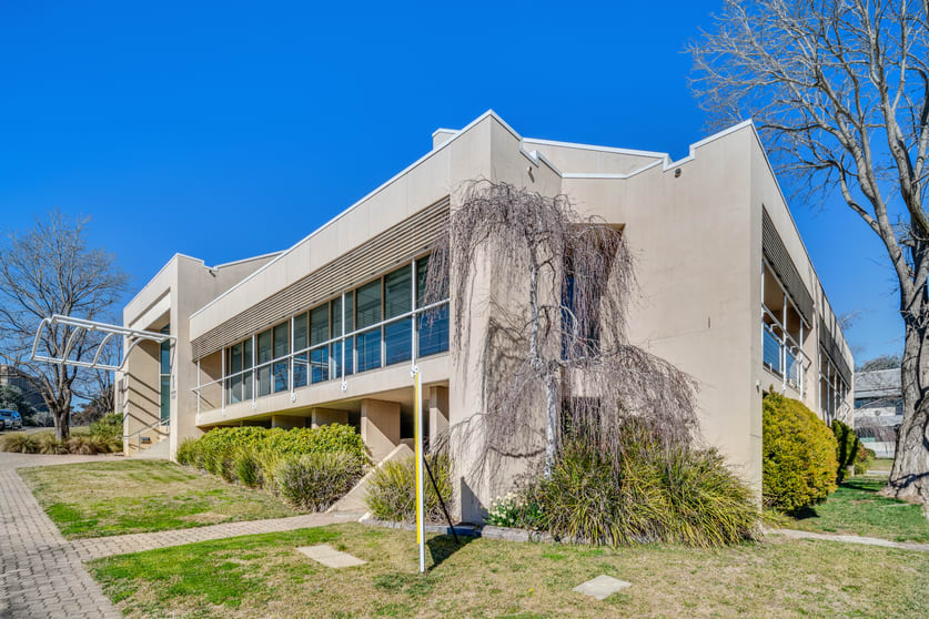 Click to view all images Ground Floor/1 Phipps Close Deakin ACT 2600 - Image 2