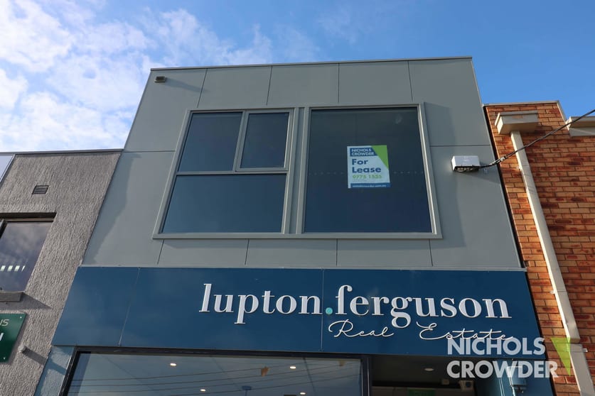 1st Floor/5 Davies Avenue Mount Eliza VIC 3930 - Image 2