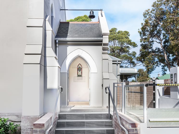 Click to view all images 1559-1563 Botany Road Botany NSW 2019 - Image 2