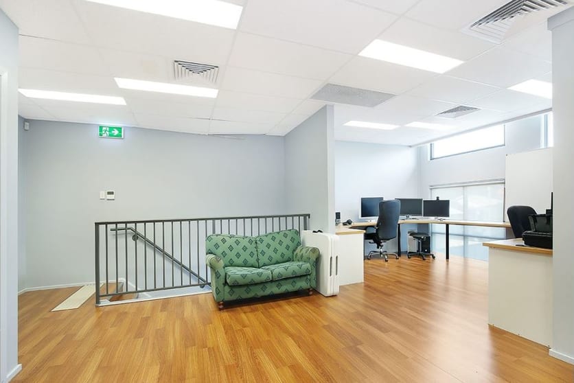 Click to view all images 77 Kenny Street Wollongong NSW 2500 - Image 2