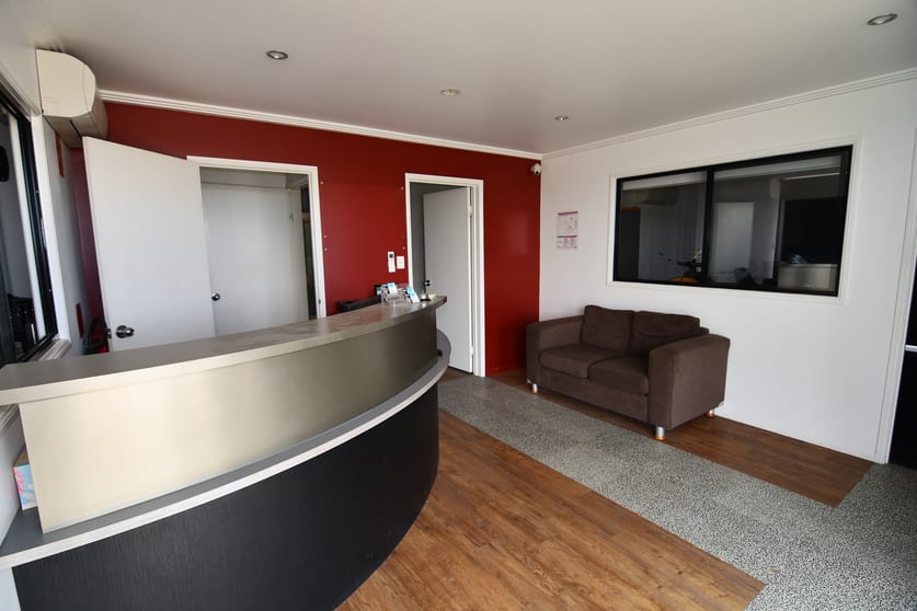 Click to view all images 1/442 Woolcock Street Garbutt QLD 4814 - Image 3