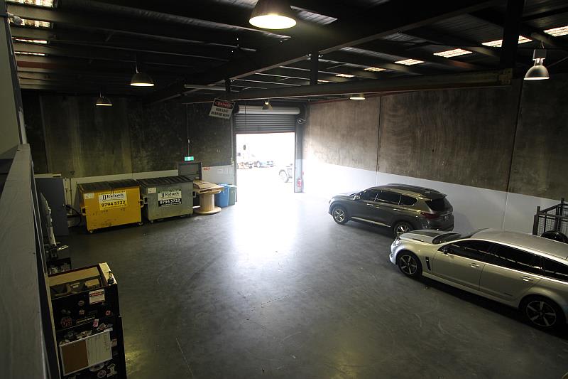 Click to view all images Unit 3/43-45 Melverton Drive Hallam VIC 3803 - Image 2