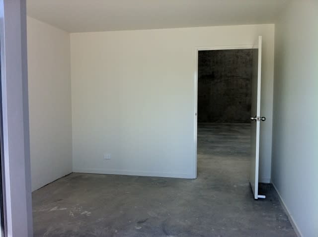 Click to view all images 3/55-57 Commerce Circuit Yatala QLD 4207 - Image 3