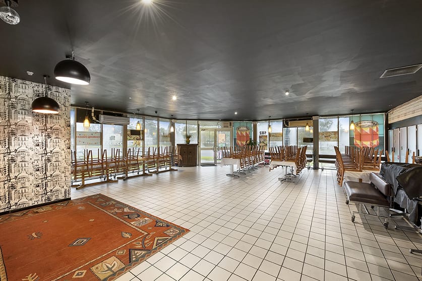 Click to view all images 182 Bridge Road Keysborough VIC 3173 - Image 3