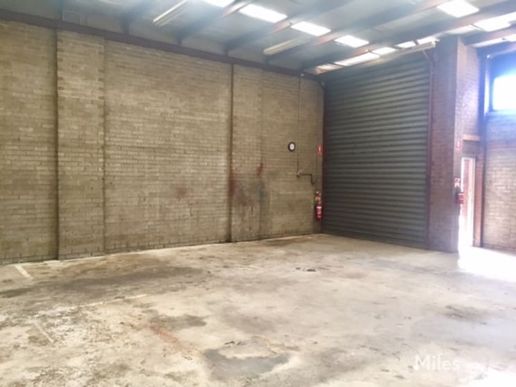 4/102 Bell Street Preston VIC 3072 - Image 2