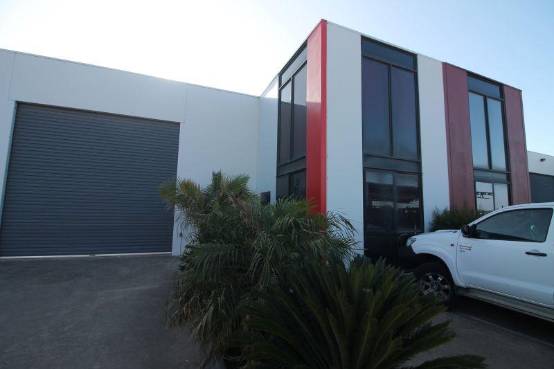 Click to view all images Unit 3/15 Arduina Street Somerville VIC 3912 - Image 1