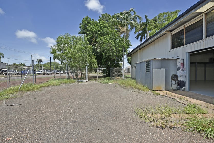 Click to view all images 11 Tannadice Street Winnellie NT 0820 - Image 3