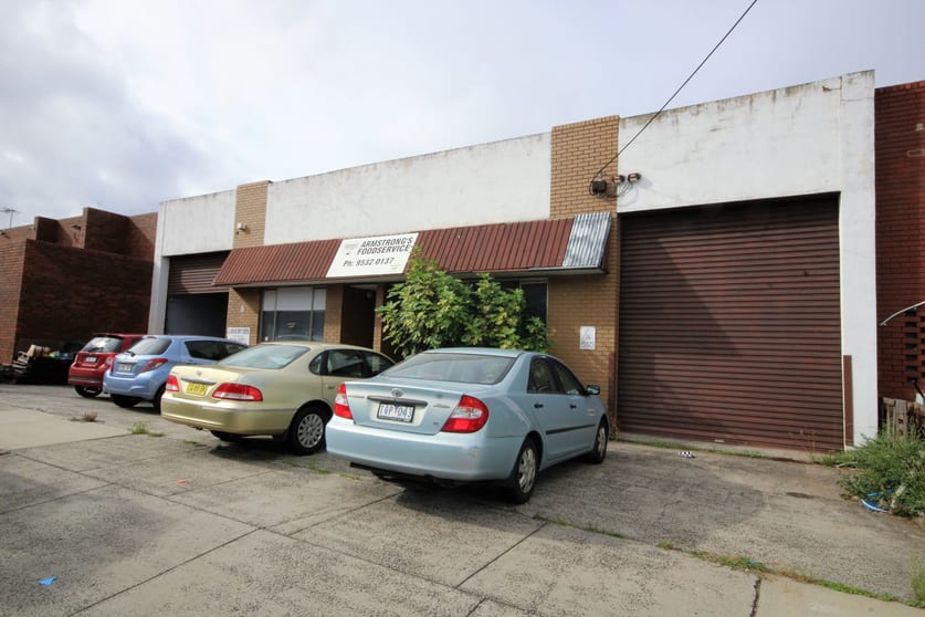 Click to view all images 6 + 6A Trent Street Moorabbin VIC 3189 - Image 1