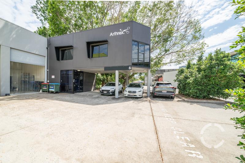 Click to view all images 6/11 Donkin Street West End QLD 4101 - Image 1