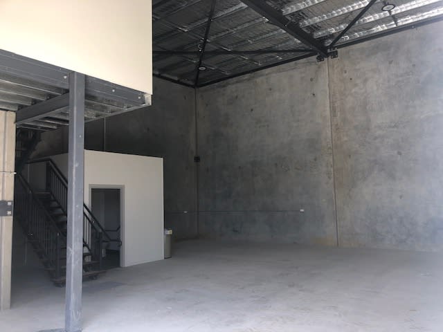 Click to view all images Unit 9/13-17 Enterprise Street Cleveland QLD 4163 - Image 3