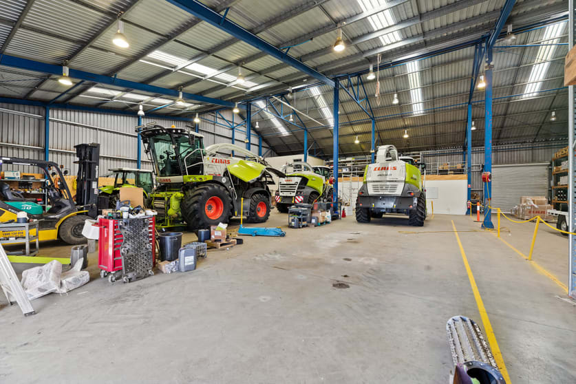 Click to view all images 51 Carrington Road Torrington QLD 4350 - Image 3