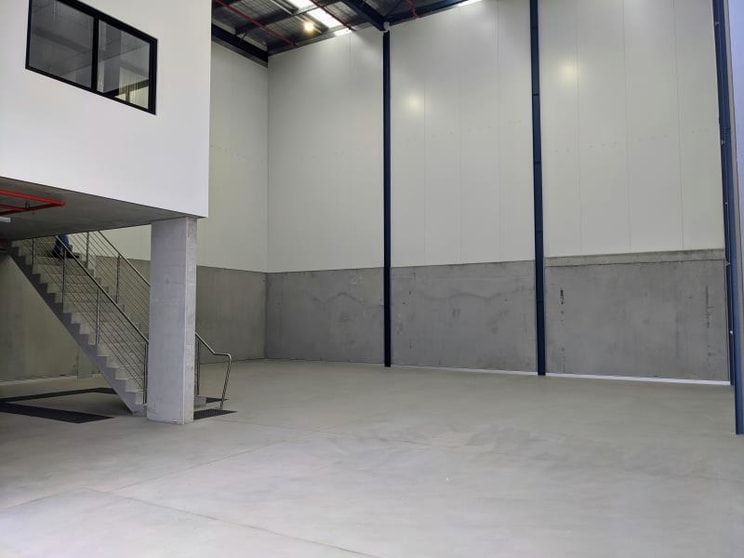 Click to view all images Unit 4/120 Hume Highway Chullora NSW 2190 - Image 3