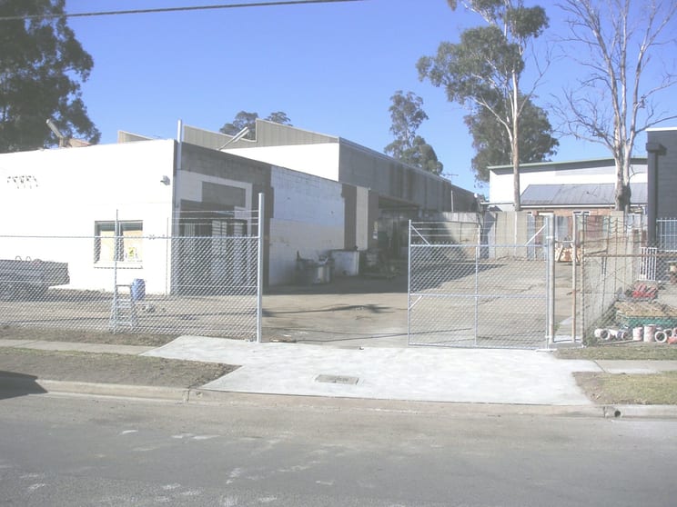Click to view all images 24-26 Harvey Road Kings Park NSW 2148 - Image 3