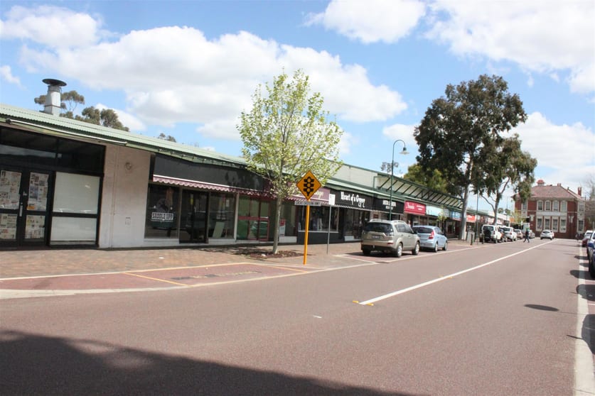 Click to view all images 3/2 The Crescent Midland WA 6056 - Image 3