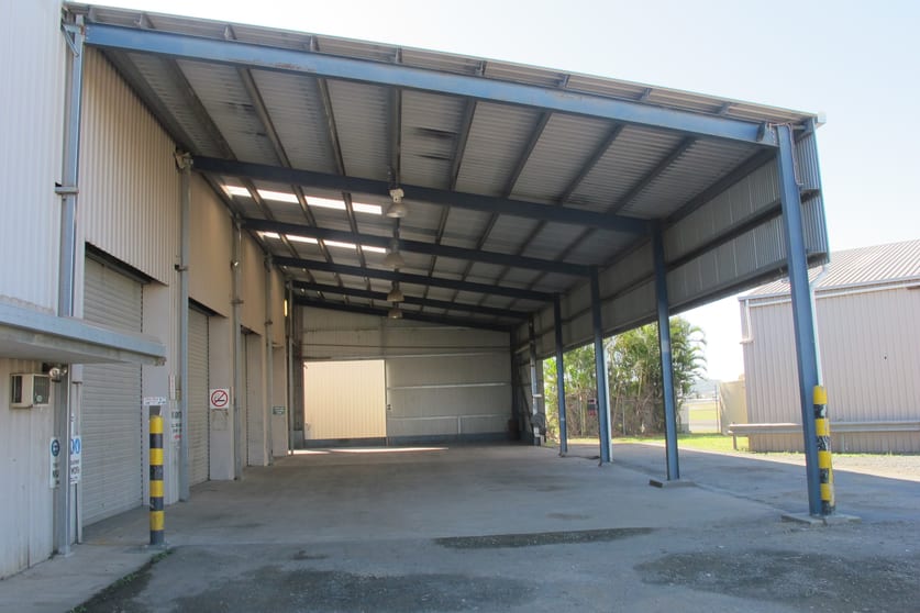 Click to view all images 665 Lores Bonney Drive Archerfield QLD 4108 - Image 2