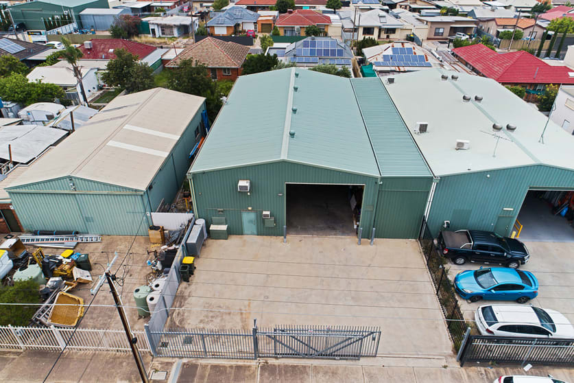 Click to view all images 15 Fifth Street Wingfield SA 5013 - Image 3