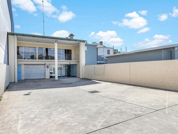 Click to view all images 24 Maitland Road Islington NSW 2296 - Image 2