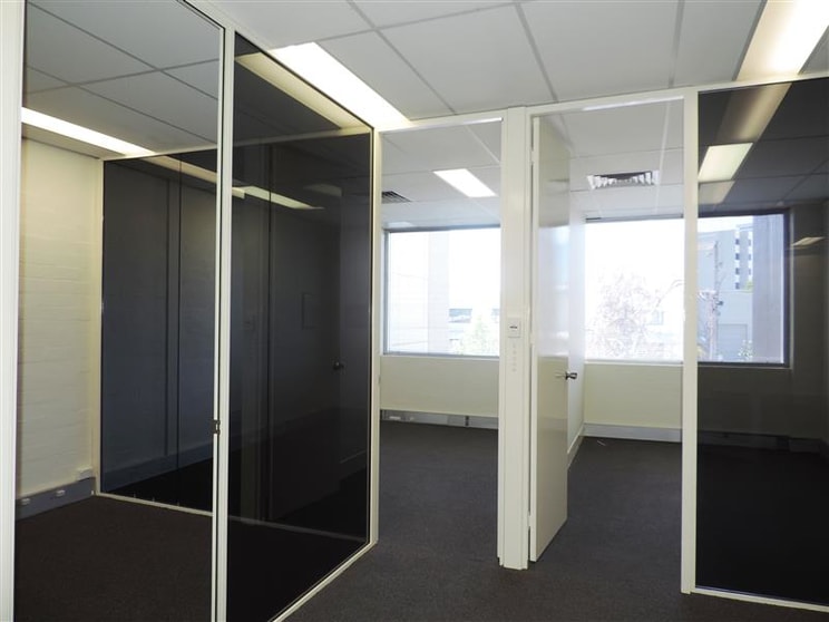 Click to view all images 5/5 Hasler Road Osborne Park WA 6017 - Image 1