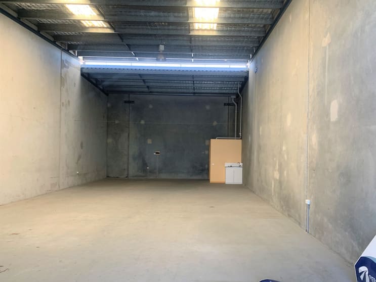 Click to view all images 3/4 Parkside Drive Tweed Heads South NSW 2486 - Image 3
