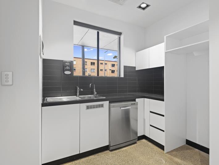Click to view all images Level 1 Office/117 Majors Bay Road Concord NSW 2137 - Image 2