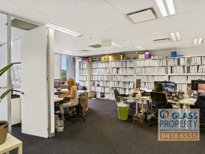 Click to view all images 32 Delhi Road Macquarie Park NSW 2113 - Image 1