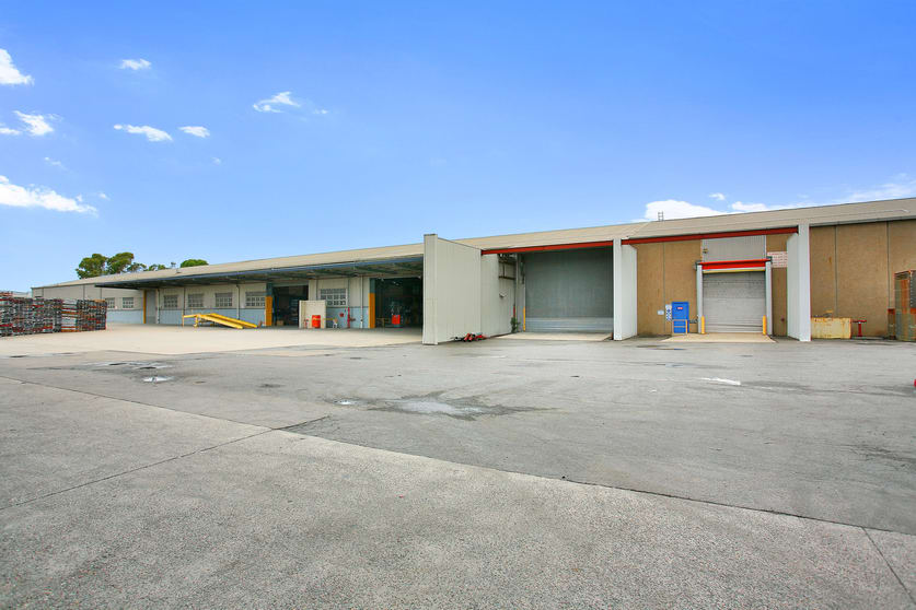 Click to view all images Lansvale NSW 2166 - Image 3