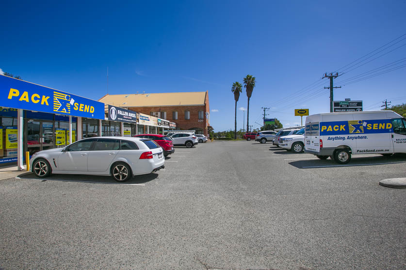 Click to view all images 4/220 Balcatta Road Balcatta WA 6021 - Image 1