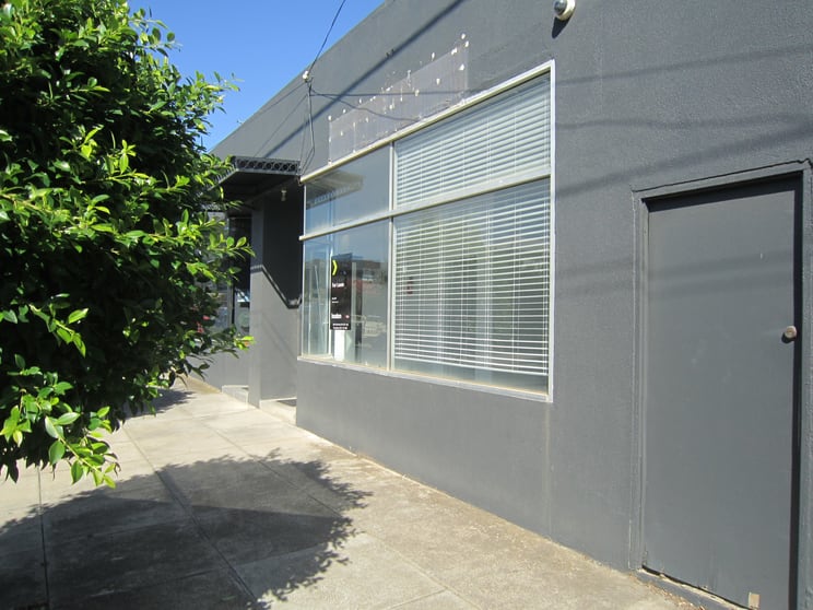 Click to view all images 29 Melva Street Bentleigh East VIC 3165 - Image 2