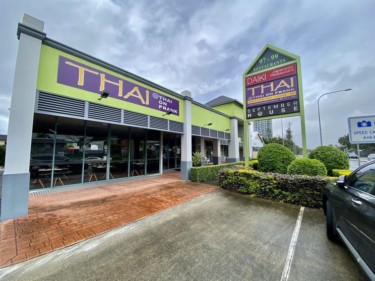 Click to view all images 1 & 2/99 Frank Street Labrador QLD 4215 - Image 1