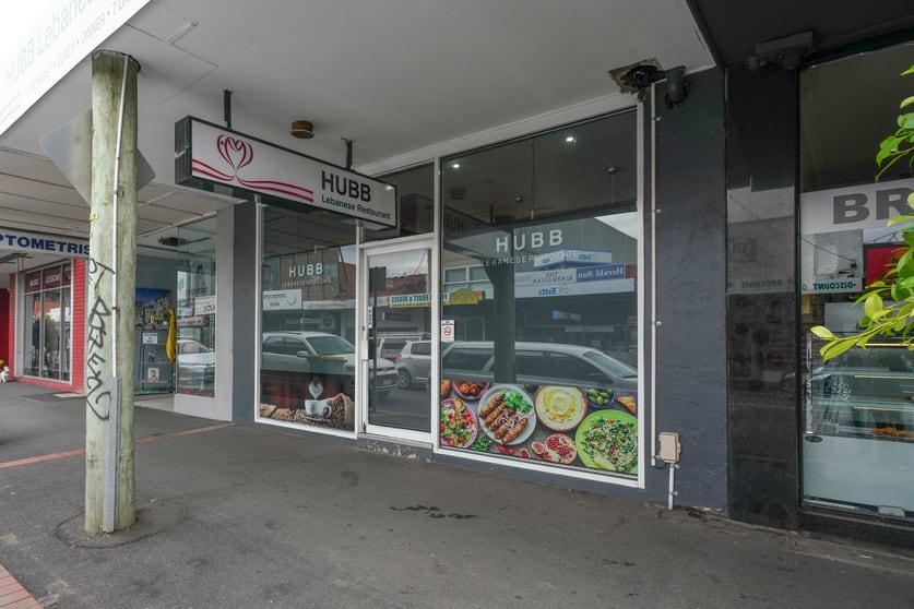 Click to view all images 696 Centre Road Bentleigh East VIC 3165 - Image 3