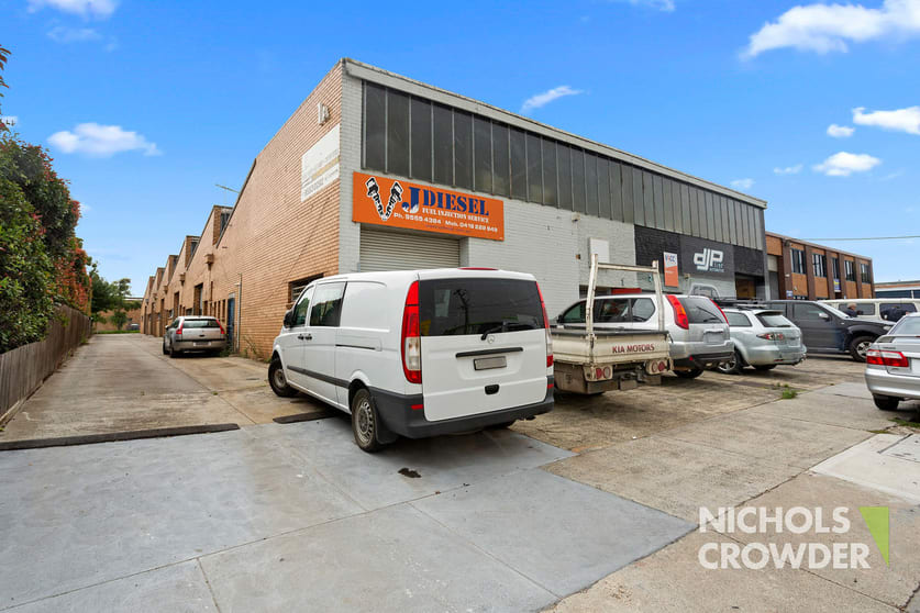 Click to view all images 1A Levanswell Road Moorabbin VIC 3189 - Image 2