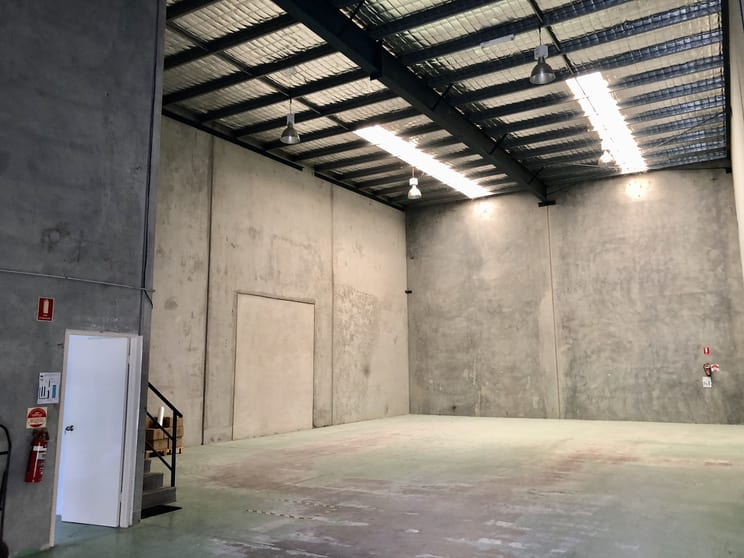 Click to view all images 3/1A Byth Street Stafford QLD 4053 - Image 2