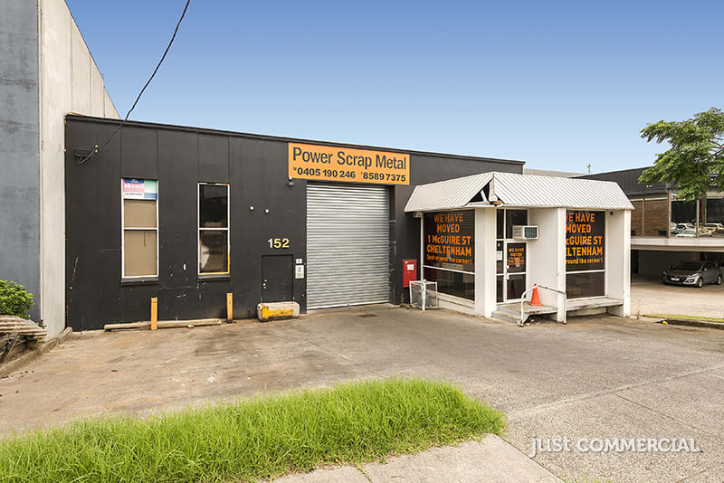 Click to view all images 152 Cochranes Road Moorabbin VIC 3189 - Image 1