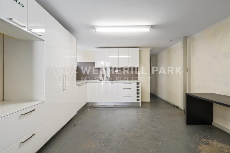 Click to view all images Wetherill Park NSW 2164 - Image 3