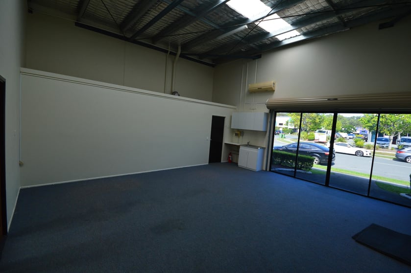 Click to view all images Burleigh Heads QLD 4220 - Image 2