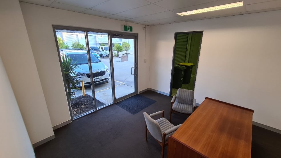 Click to view all images 348 Victoria Road Malaga WA 6090 - Image 3