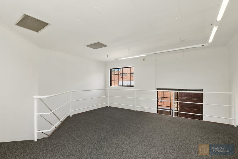Click to view all images Suite 3/47 Neridah Street Chatswood NSW 2067 - Image 3