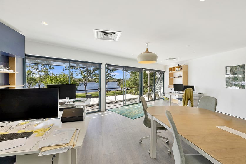 Click to view all images 4/255 Gympie Terrace Noosaville QLD 4566 - Image 2