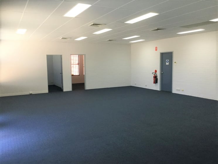 Click to view all images 636 Casella Place Kewdale WA 6105 - Image 3